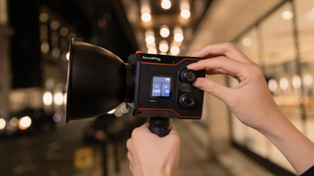 SmallRig RC60B Light | A Compact & Powerful Lighting For Content Creators